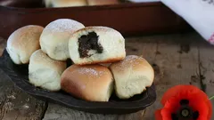 Makové buchty jako od babičky: oživte domácí tradici sladkým pečivem s vůní dětství